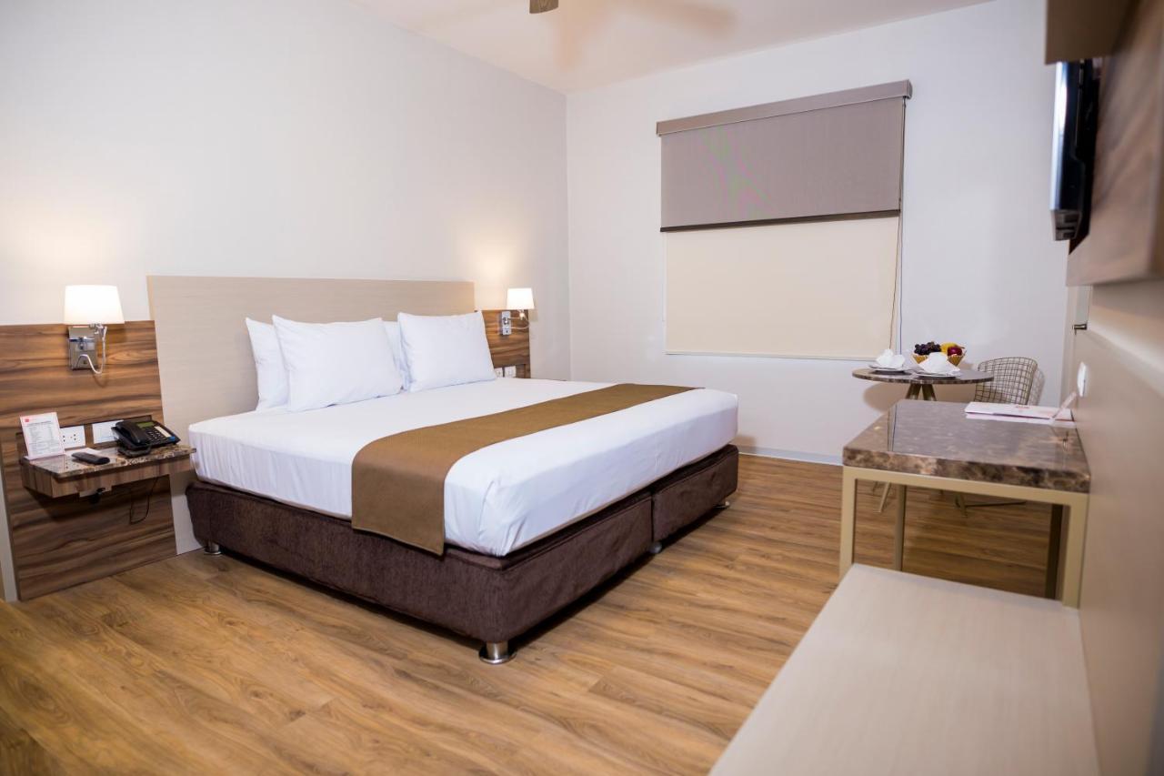 Dm Hoteles Tacna Exterior foto