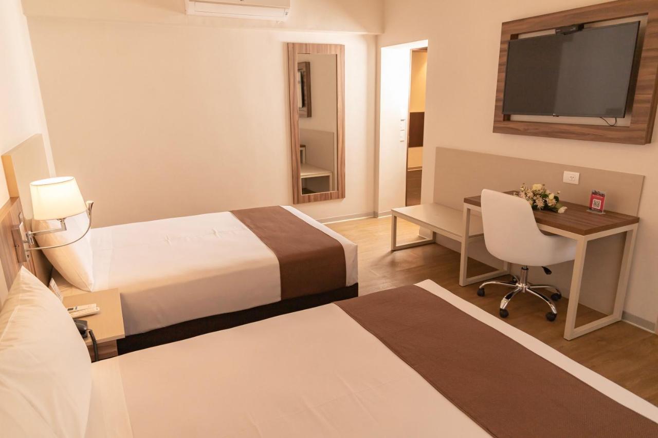 Dm Hoteles Tacna Exterior foto