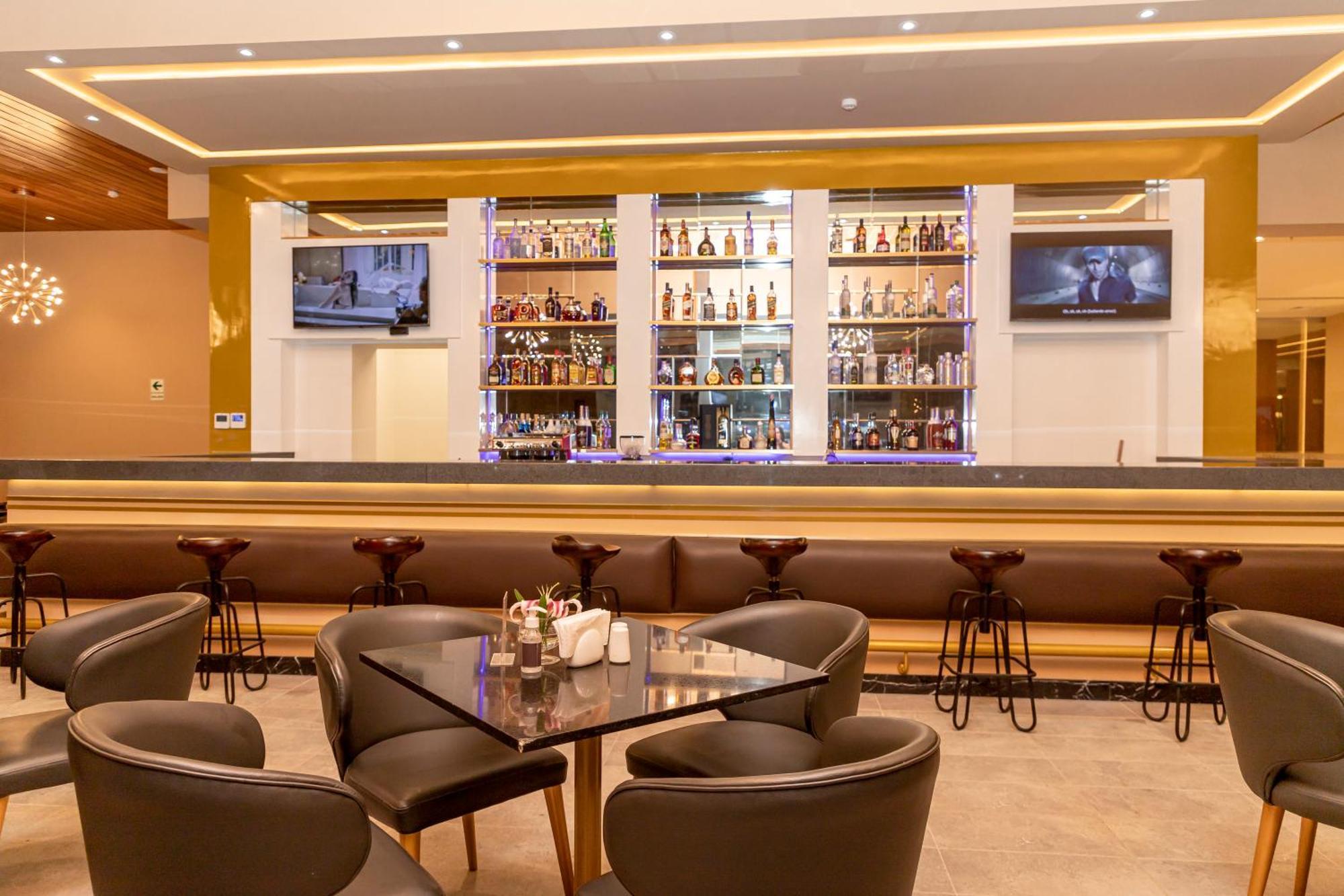 Dm Hoteles Tacna Exterior foto